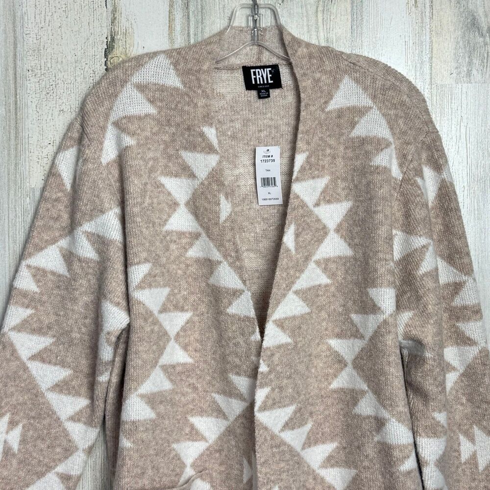 Frye The Cozy Cardigan Open Front Tan and White Western Nordic Pattern Cardigan - Picture 3 of 10